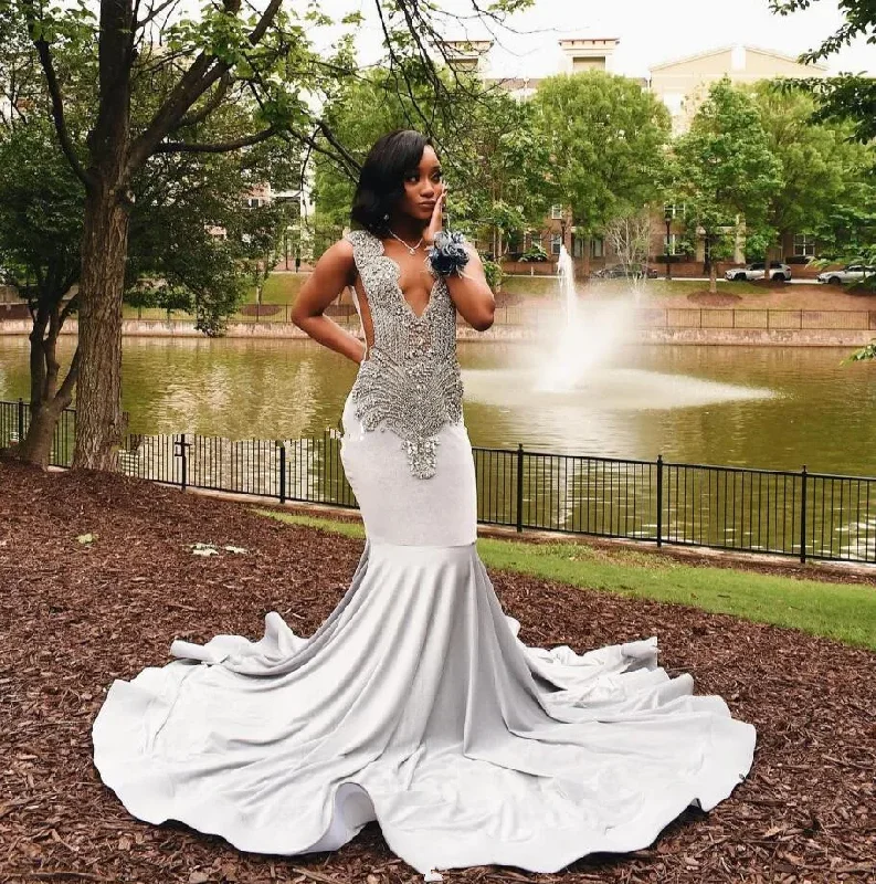 Silver Diamond Long Prom Formal Dresses for Women 2024 Sparkly Black Girl Crystal Mermaid Evening Gala Party Gowns