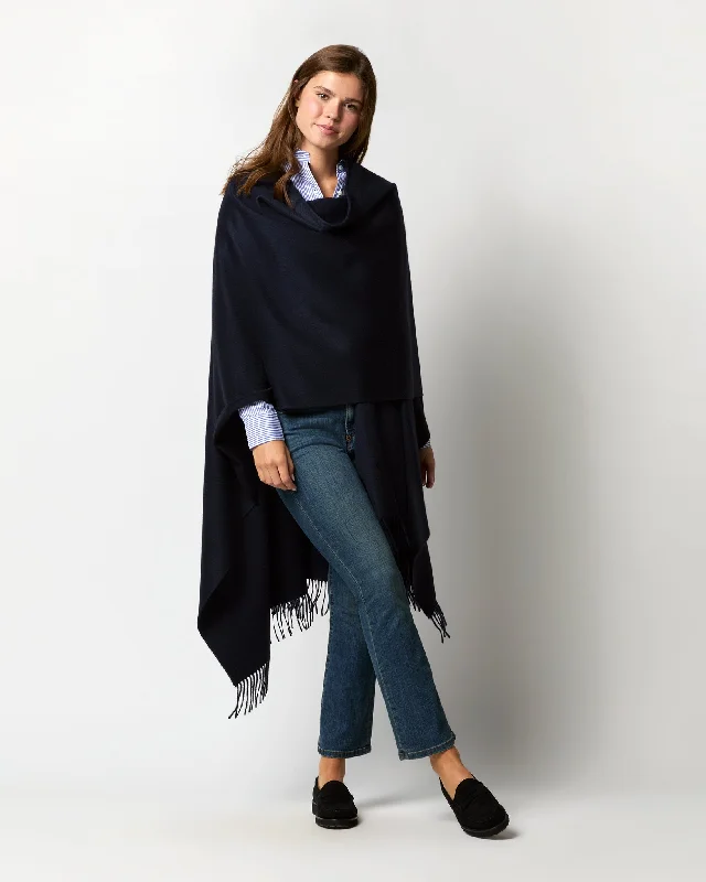 Cashmere Cape in Dark Navy