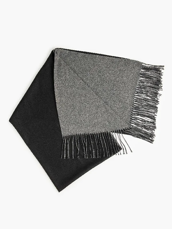 Two Tone Woolen Shawl