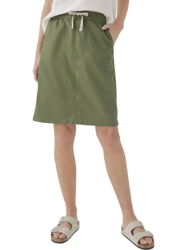 Daily Twill Skirt In Olive