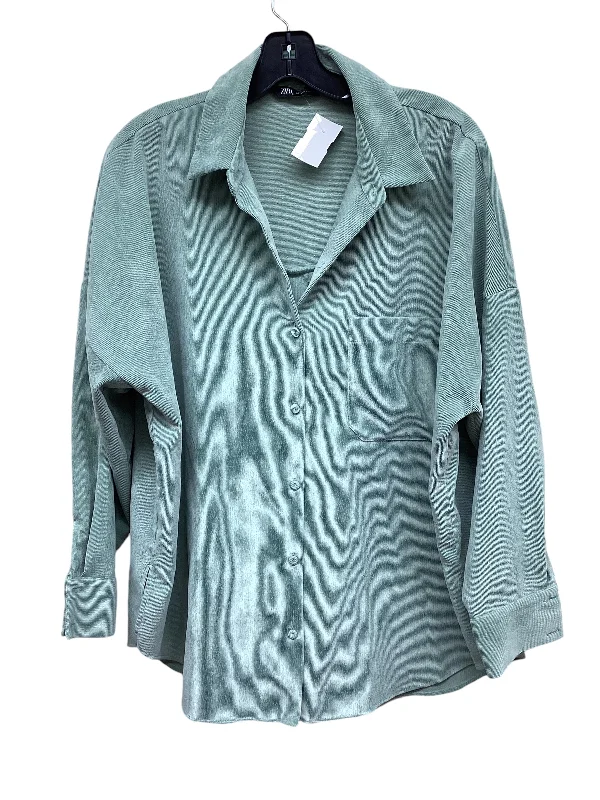 Top Long Sleeve By Zara In Green, Size: L