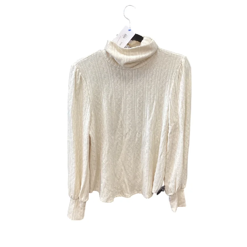 Top Long Sleeve By Clothes Mentor In Cream, Size: S