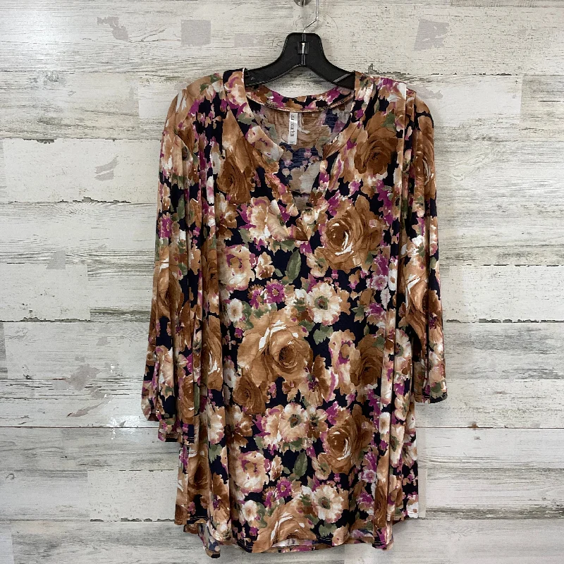 Top 3/4 Sleeve By DEAR SCARLETT In Brown, Size: 3x